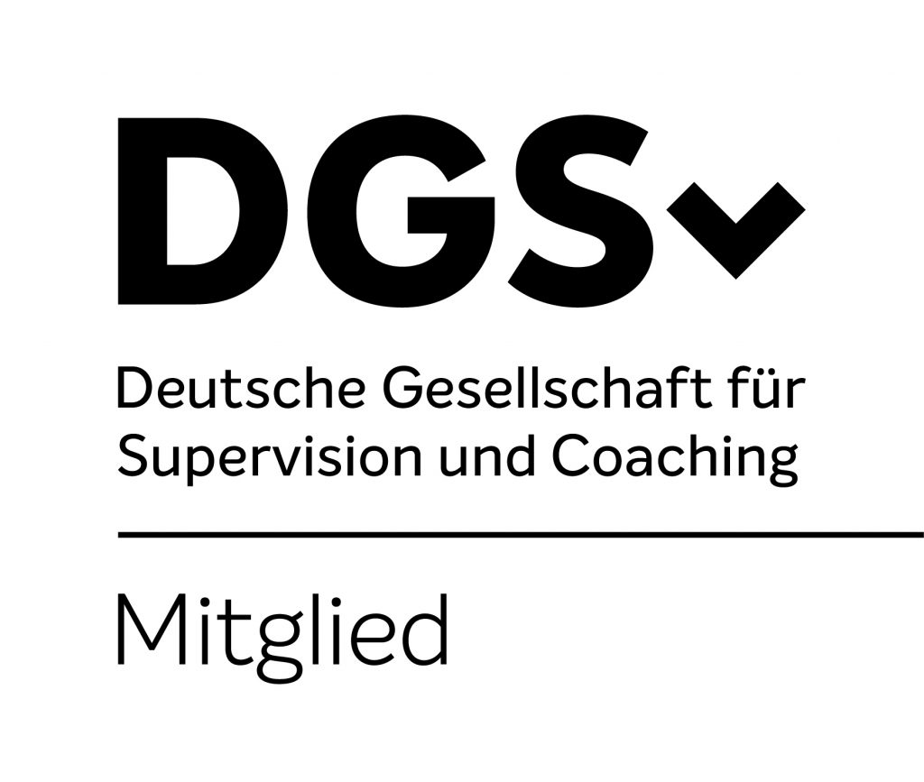 Das Bild zeigt das Logo der DGS - der deutschen Gesellschaft für Supervision und Coaching, bei der Johanne Kläger Mitglied ist.